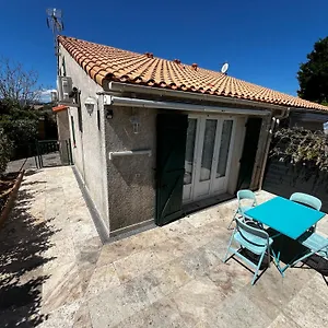 Havre De Paix Aux Portes De La Provence Verte - Hameau Des Pins 101 Hébergement de vacances
